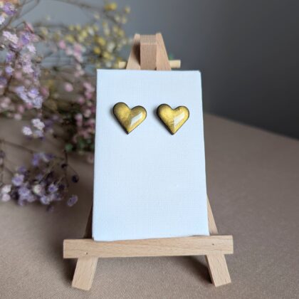 Metaliczne złote serduszka