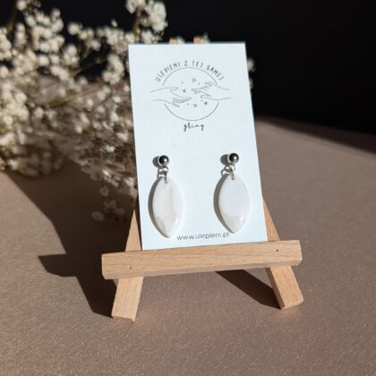 Eleganckie, wiszące łezki - Ręcznie robione kolczyki z modeliny