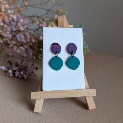 Fioletowo-turkusowa abstrakcja - Ręcznie robione kolczyki z modeliny
